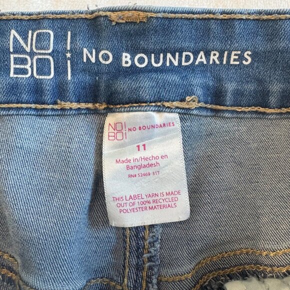 No Boundaries Womens Distressed High-Rise Skinny Jeans Junior Size 11 - Picture 3 of 14